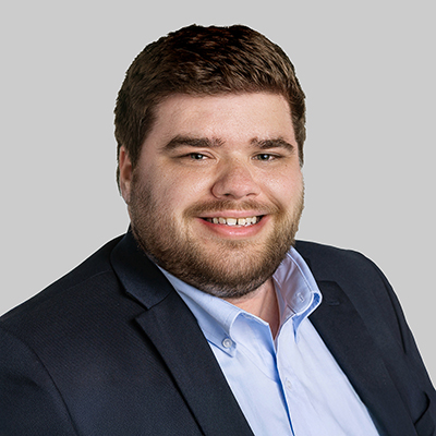 Headshot of Caleb Peterson