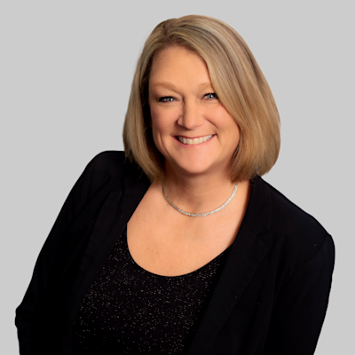 Headshot of Sarah Lindquist